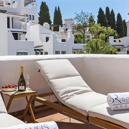 Apartment 3 Bedroom In Aldea Blanca Marbella